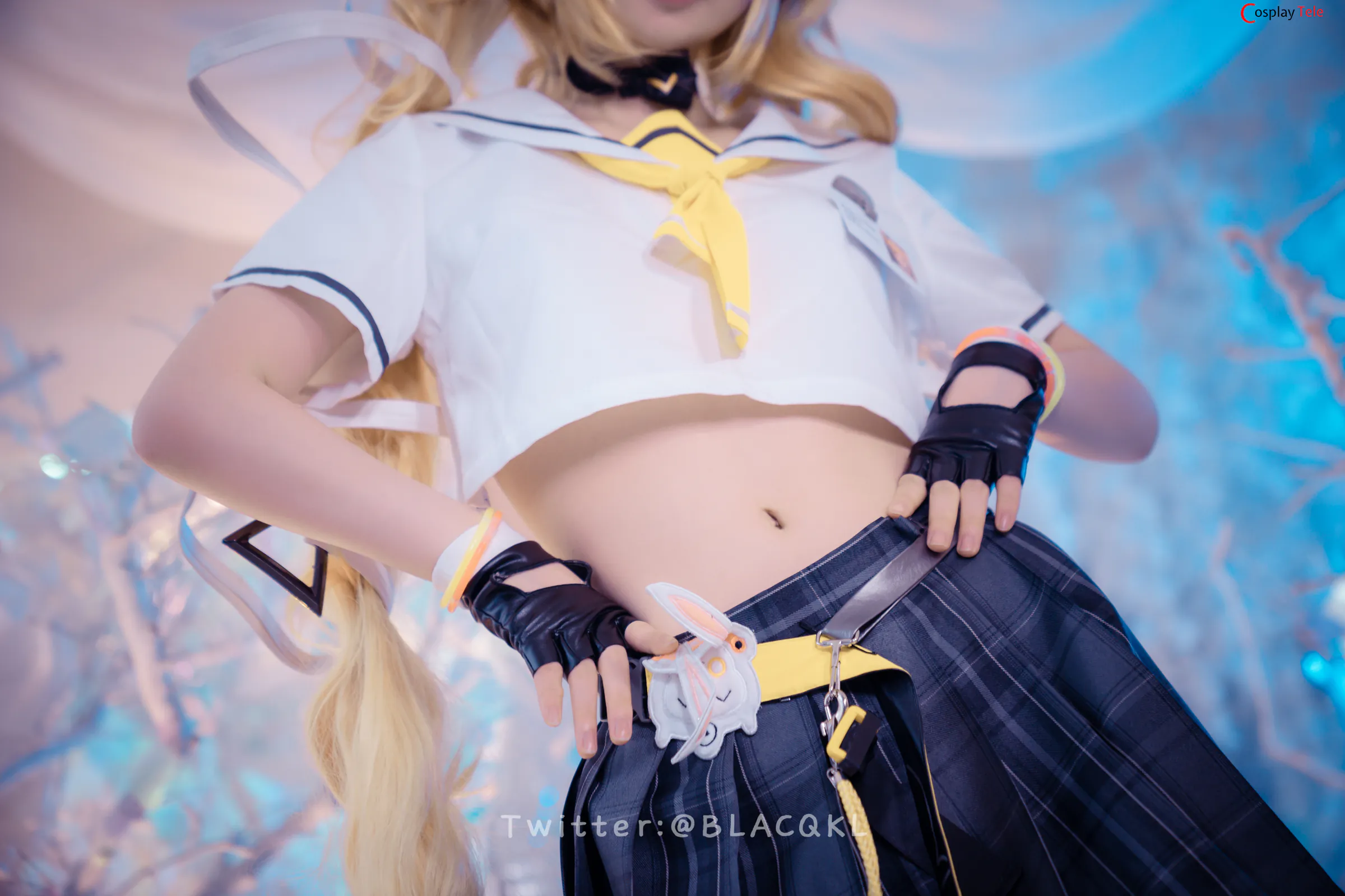 Blacqkl (白莉爱吃巧克力) cosplay Angela – King of Glory