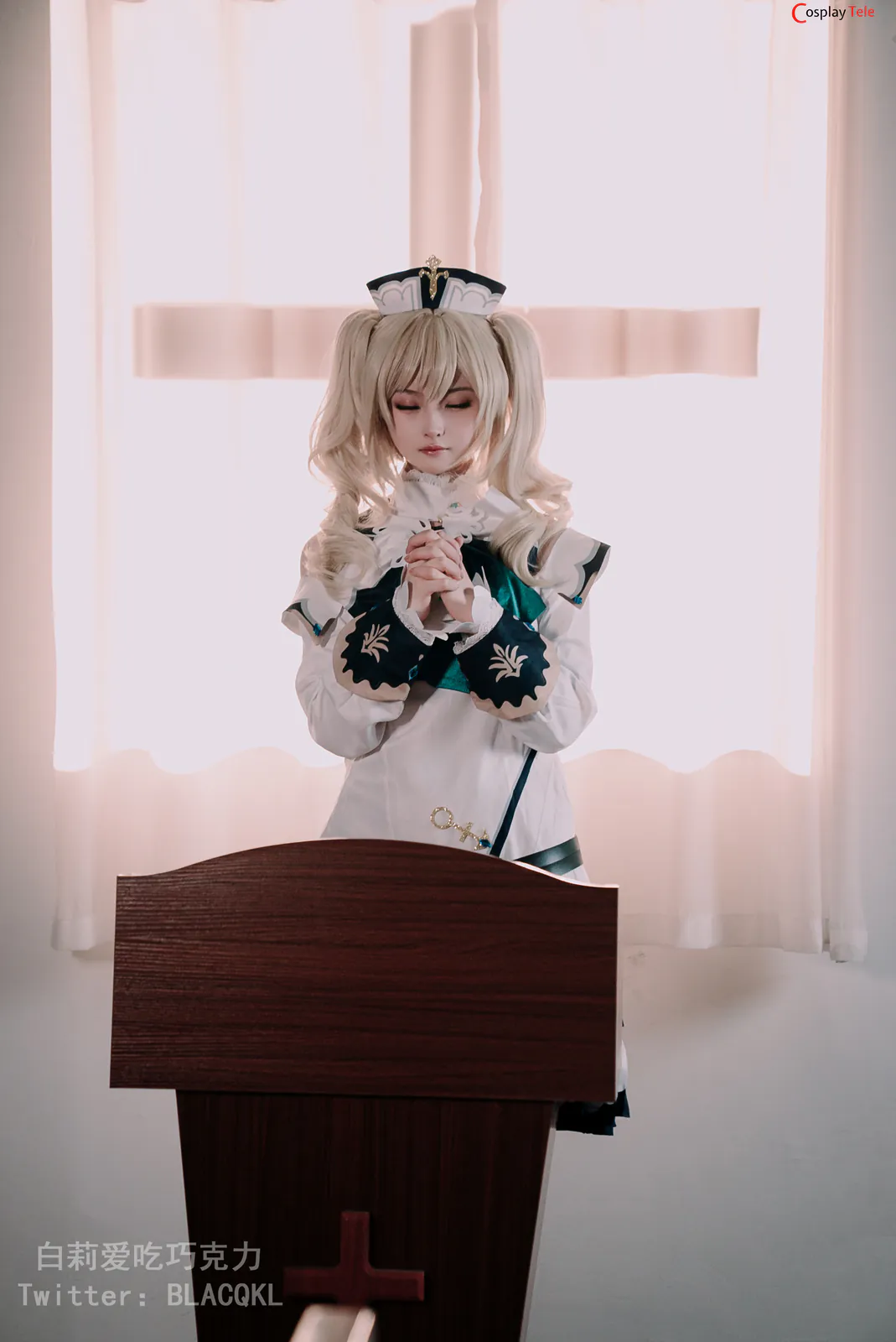 Blacqkl (白莉爱吃巧克力) cosplay Barbara – Genshin Impact