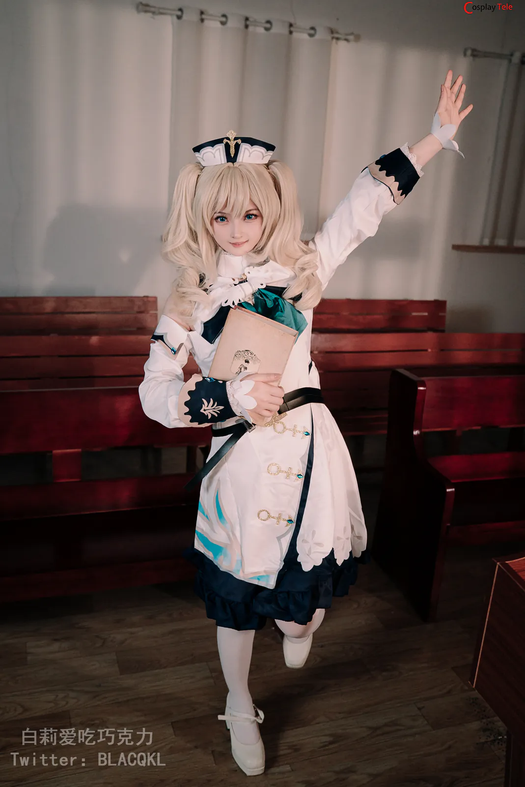 Blacqkl (白莉爱吃巧克力) cosplay Barbara – Genshin Impact