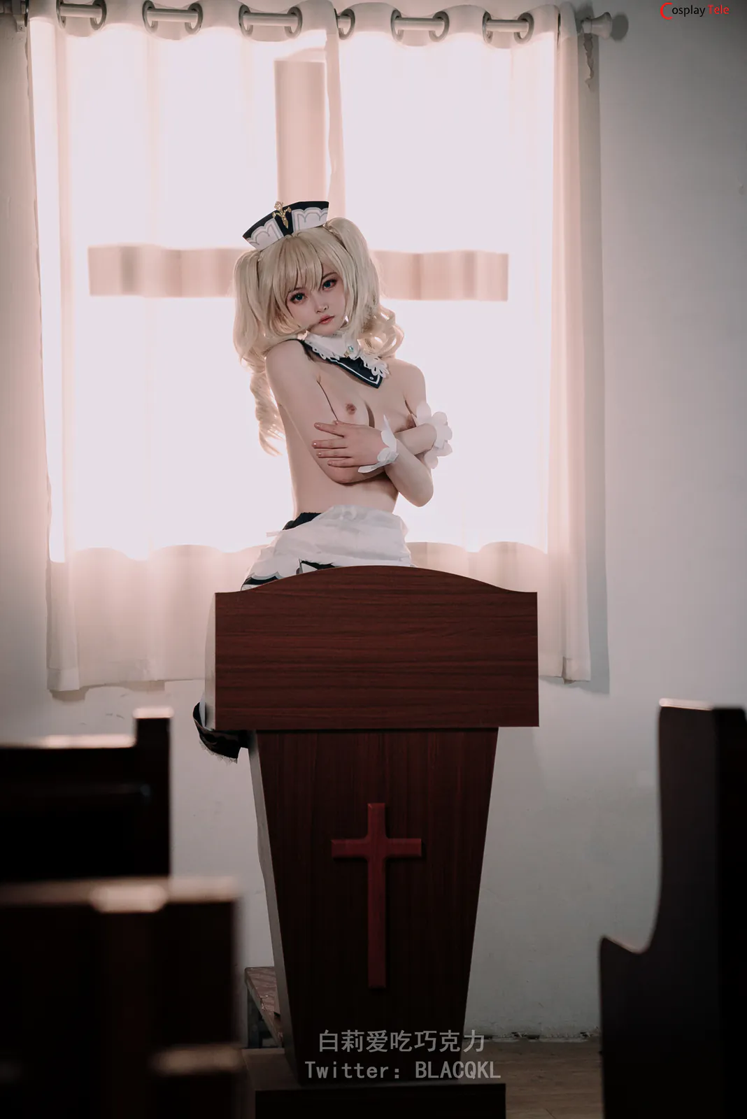 Blacqkl (白莉爱吃巧克力) cosplay Barbara – Genshin Impact