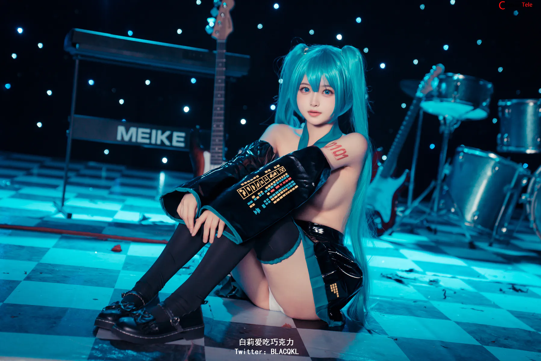 Blacqkl (白莉爱吃巧克力) cosplay Hatsune Miku