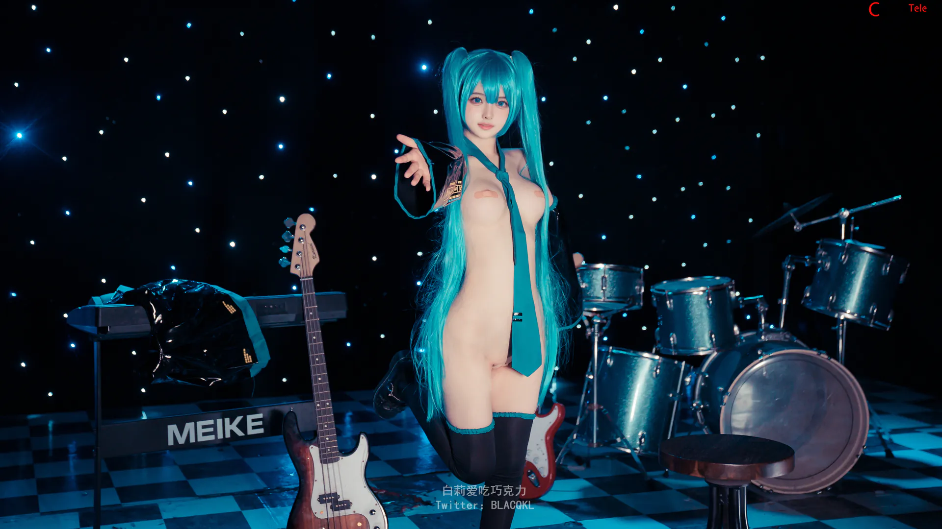 Blacqkl (白莉爱吃巧克力) cosplay Hatsune Miku