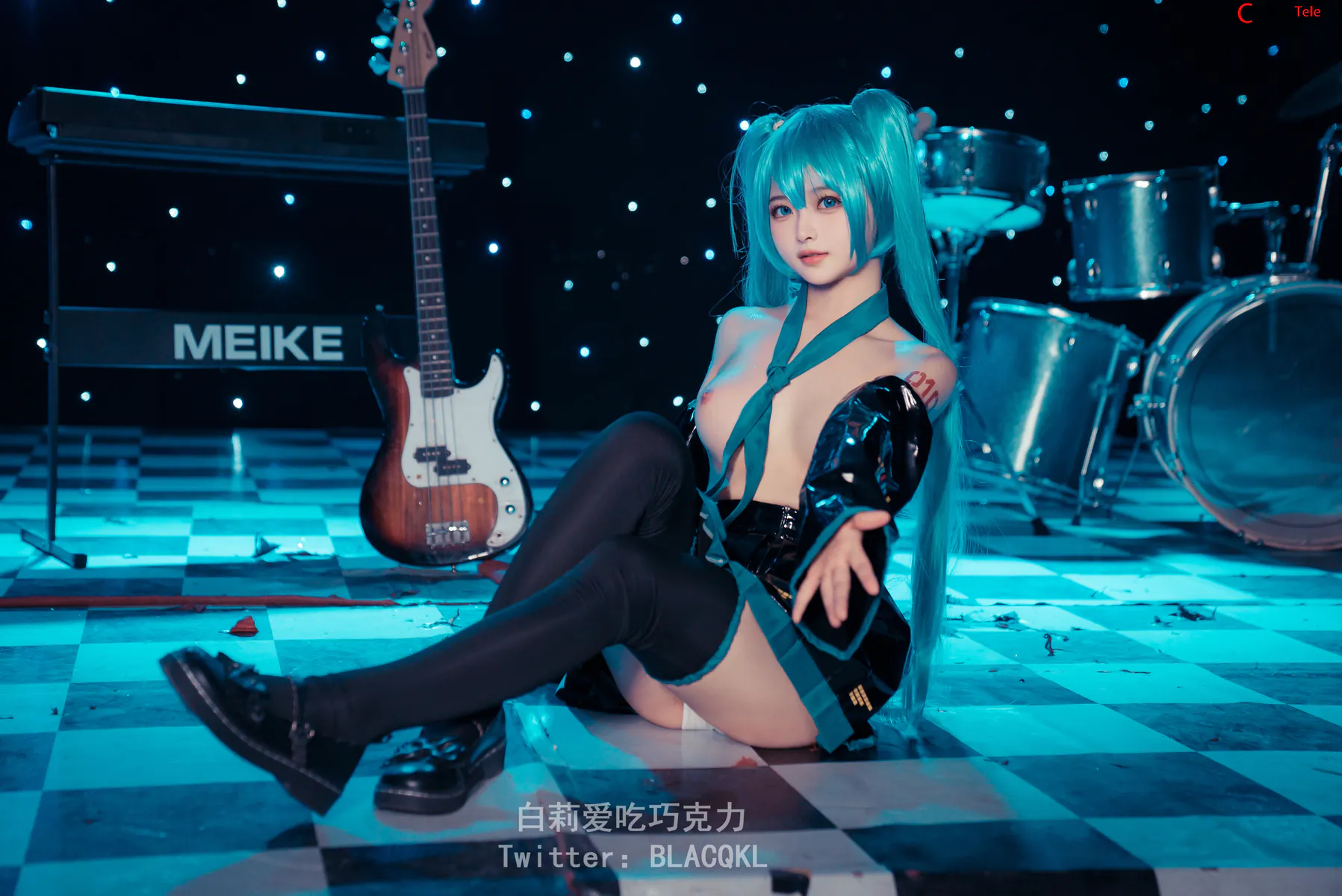 Blacqkl (白莉爱吃巧克力) cosplay Hatsune Miku
