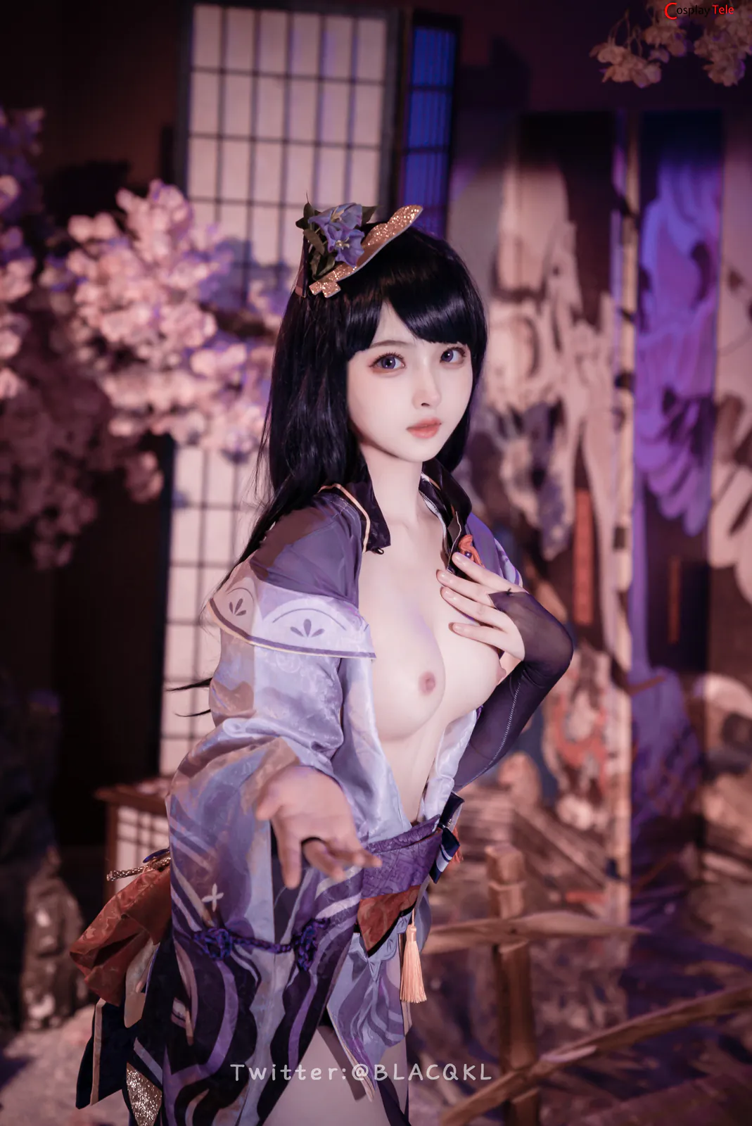 Blacqkl (白莉爱吃巧克力) cosplay Raiden Shogun – Genshin Impact