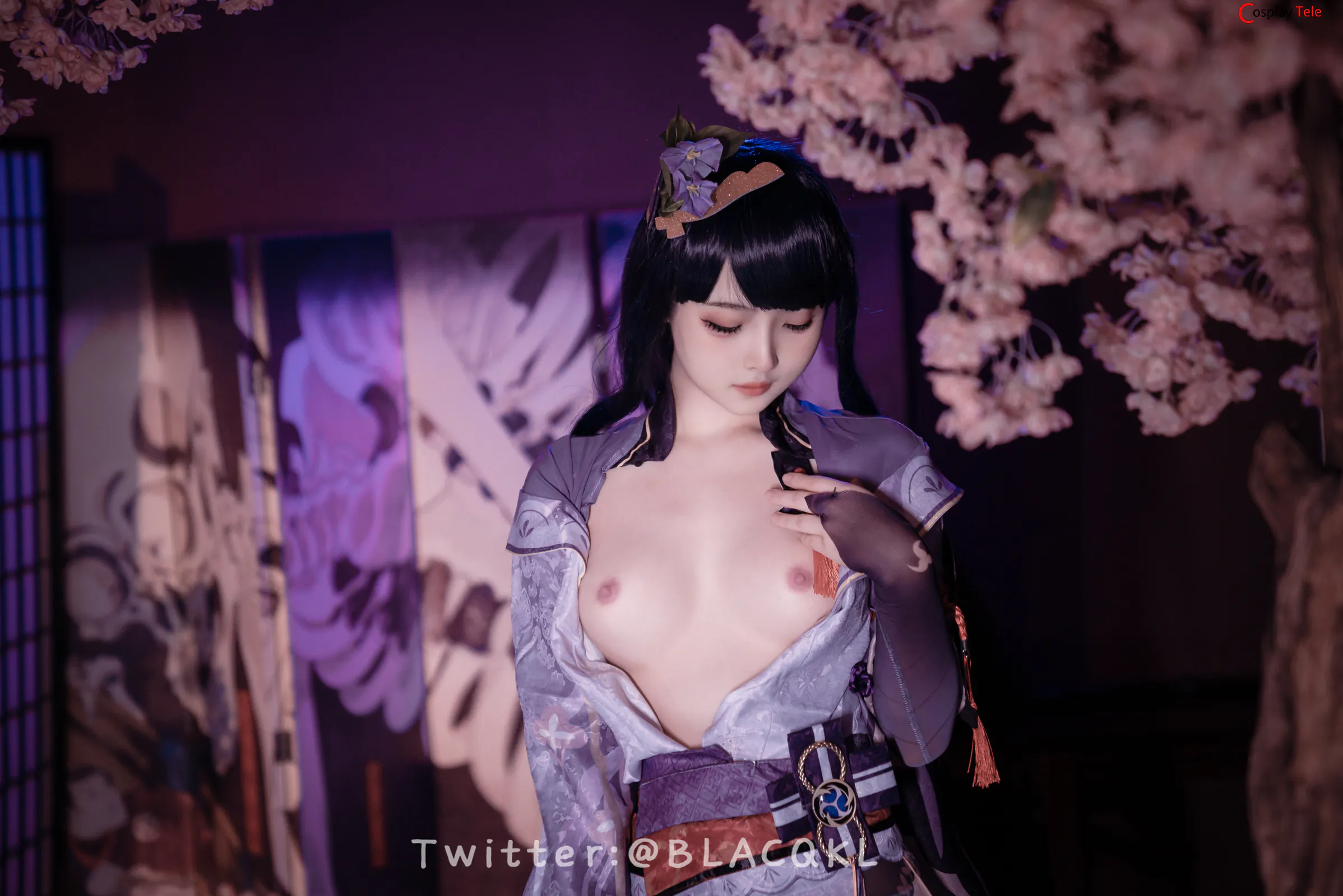 Blacqkl (白莉爱吃巧克力) cosplay Raiden Shogun – Genshin Impact