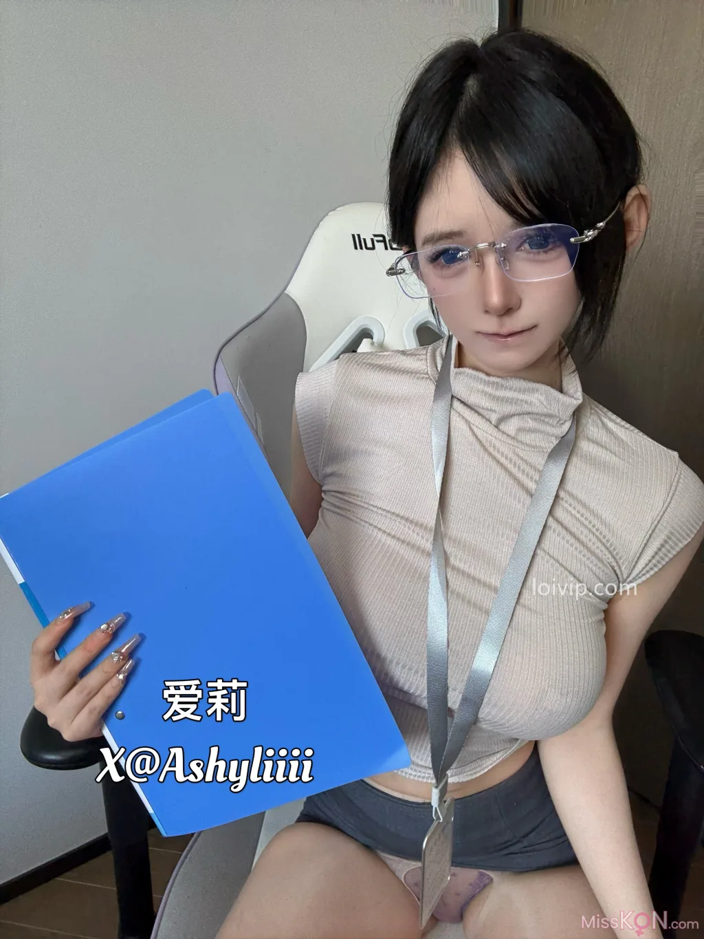 Coser@Ashyliiii爱莉_ 女秘书 33 Coser@Ashyliiii爱莉_ 女秘书