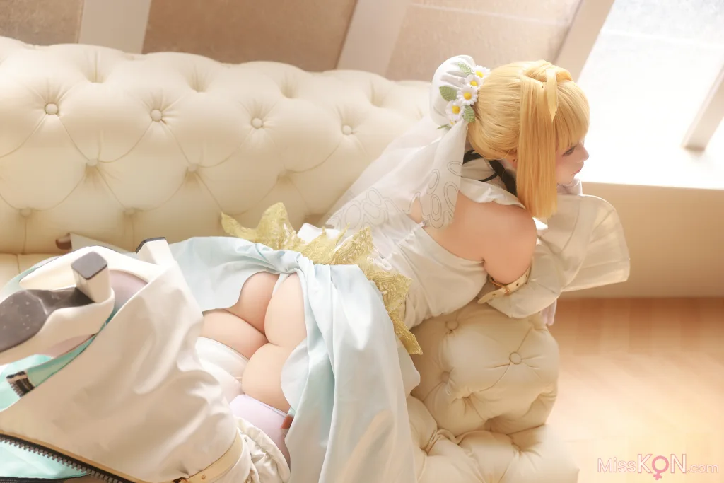 Coser@G44不会受伤_ 尼禄花嫁