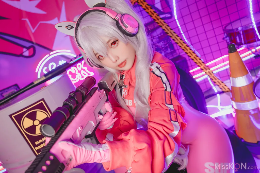 Coser@Messie Huang_ Alice (Nikke)