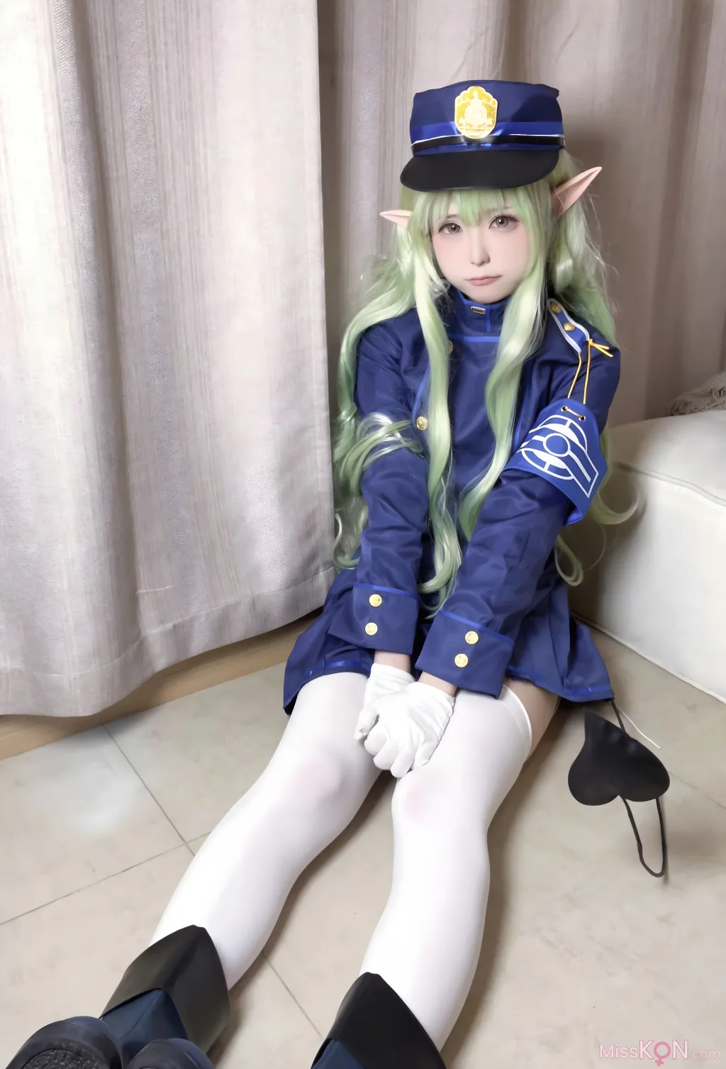 Coser@Quan冉有点饿_ 蔚蓝档案 橘光明