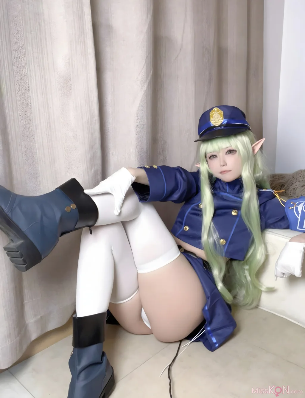 Coser@Quan冉有点饿_ 蔚蓝档案 橘光明