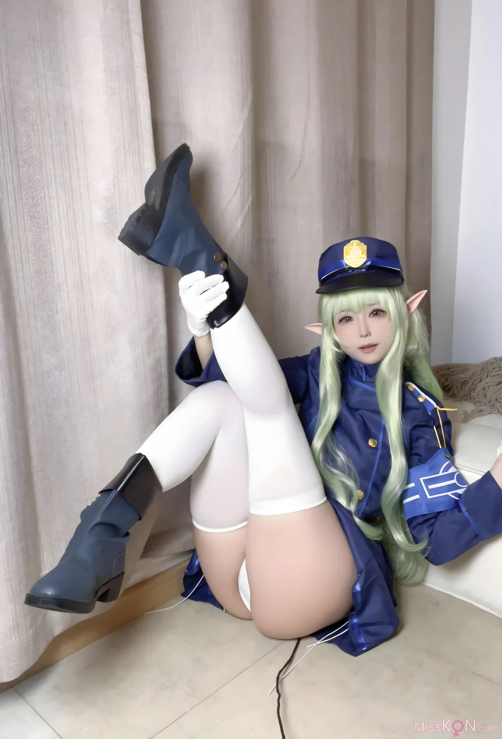 Coser@Quan冉有点饿_ 蔚蓝档案 橘光明