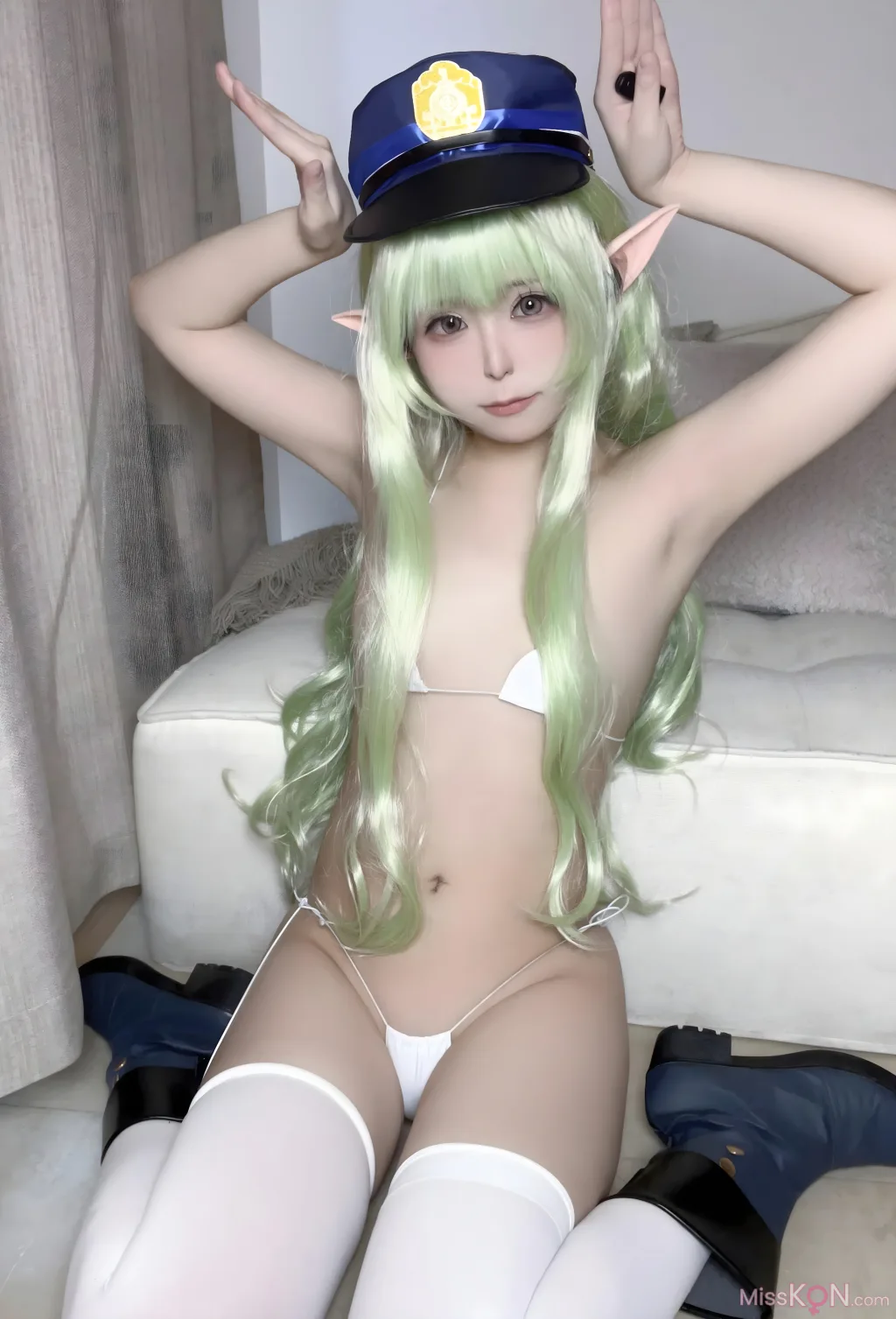 Coser@Quan冉有点饿_ 蔚蓝档案 橘光明