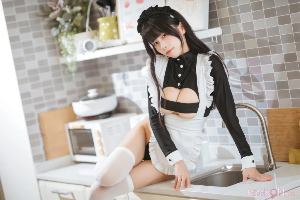 Coser@三無人型_ 高叉女仆