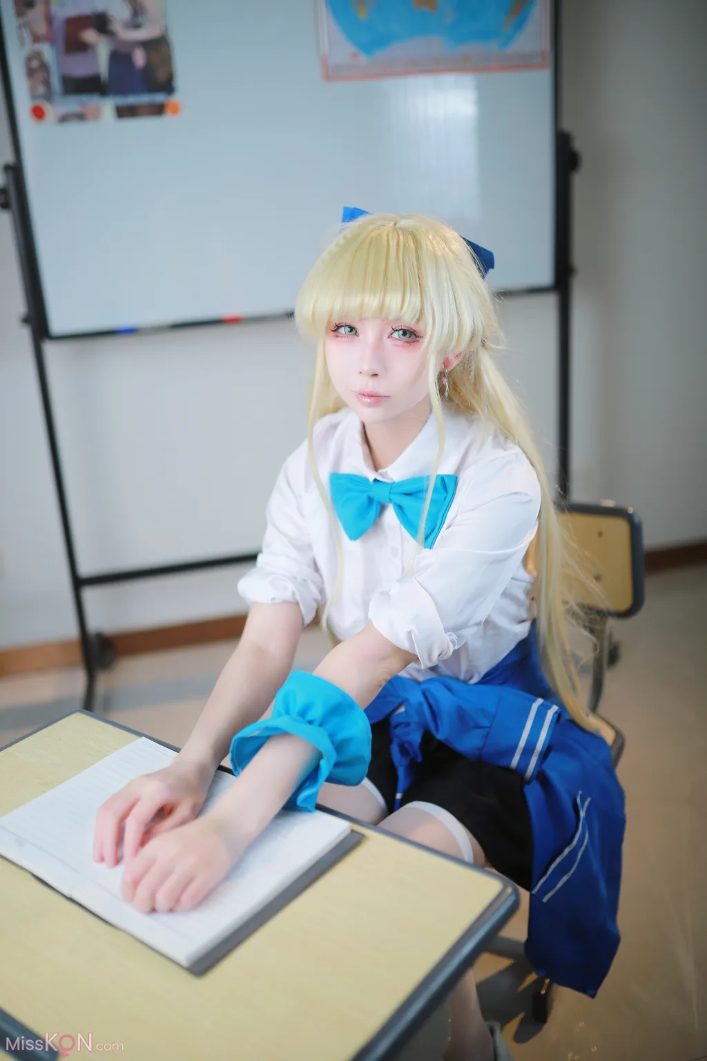 Coser@上杉绘梨落_ 蔚蓝档案 飞鸟马时 校服