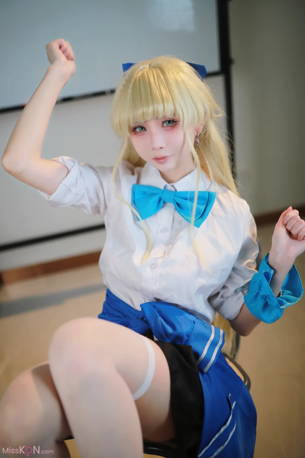 Coser@上杉绘梨落_ 蔚蓝档案 飞鸟马时 校服