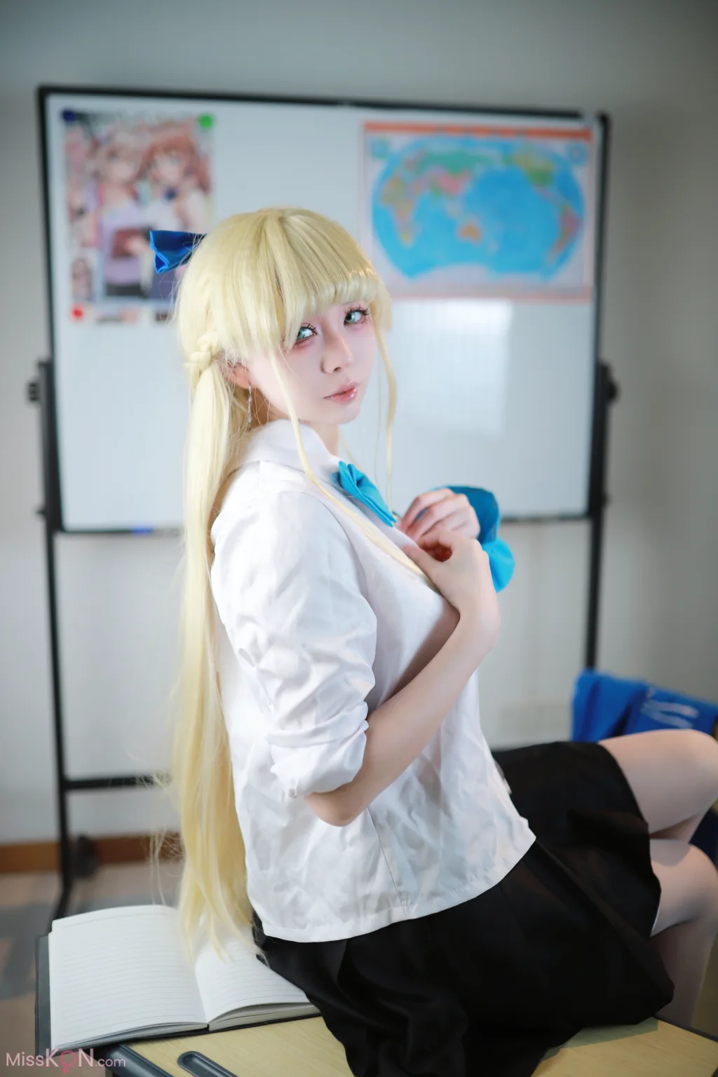 Coser@上杉绘梨落_ 蔚蓝档案 飞鸟马时 校服