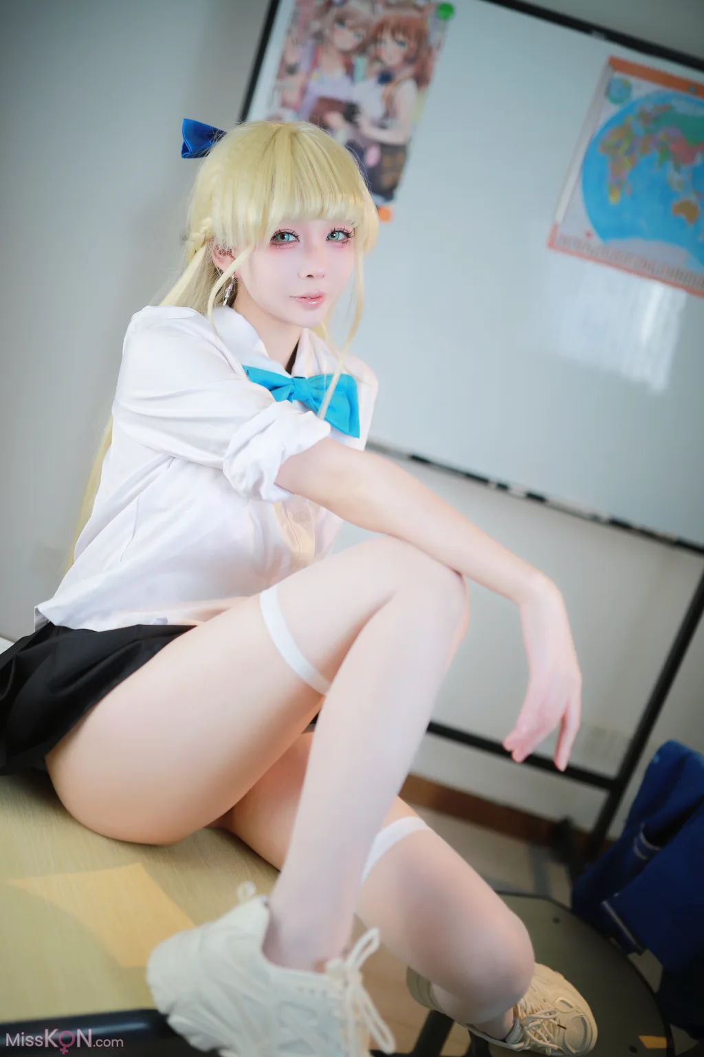Coser@上杉绘梨落_ 蔚蓝档案 飞鸟马时 校服