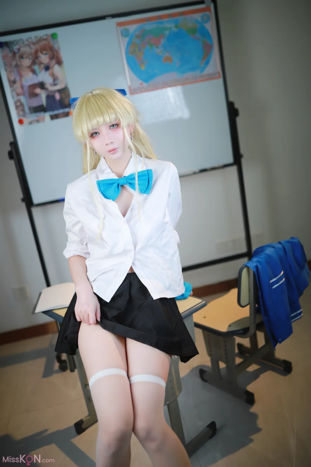 Coser@上杉绘梨落_ 蔚蓝档案 飞鸟马时 校服