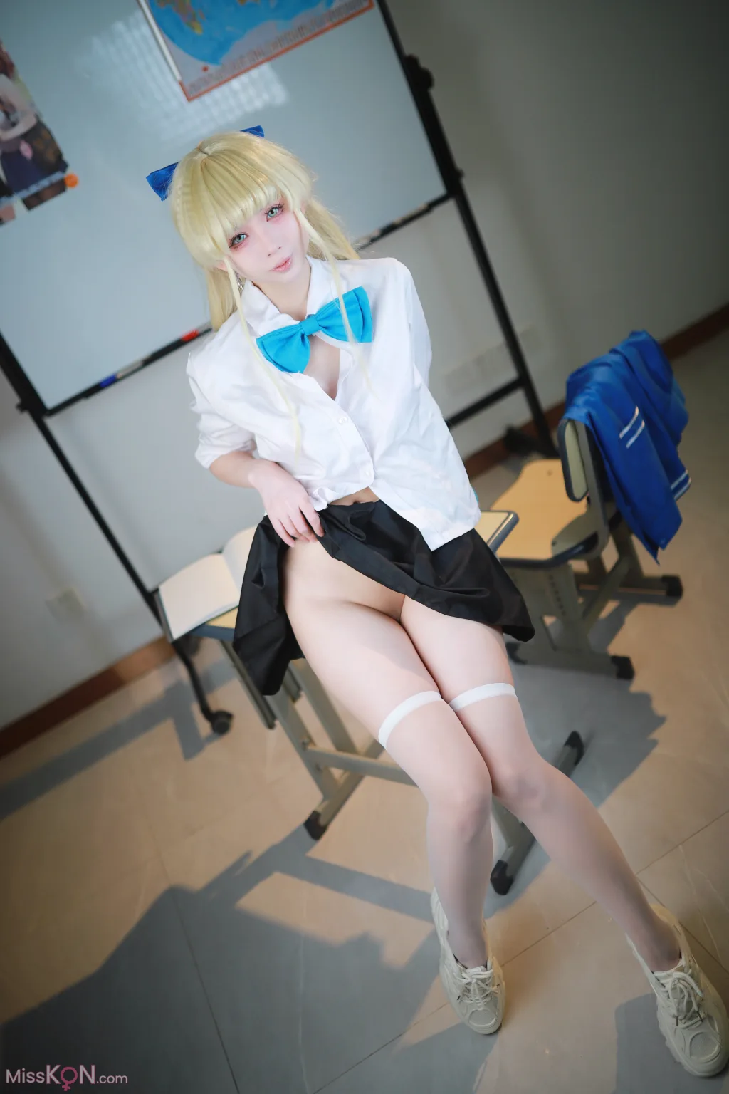 Coser@上杉绘梨落_ 蔚蓝档案 飞鸟马时 校服