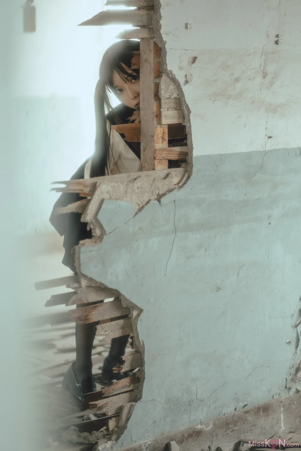 Coser@六味帝皇酱_ 废墟JK