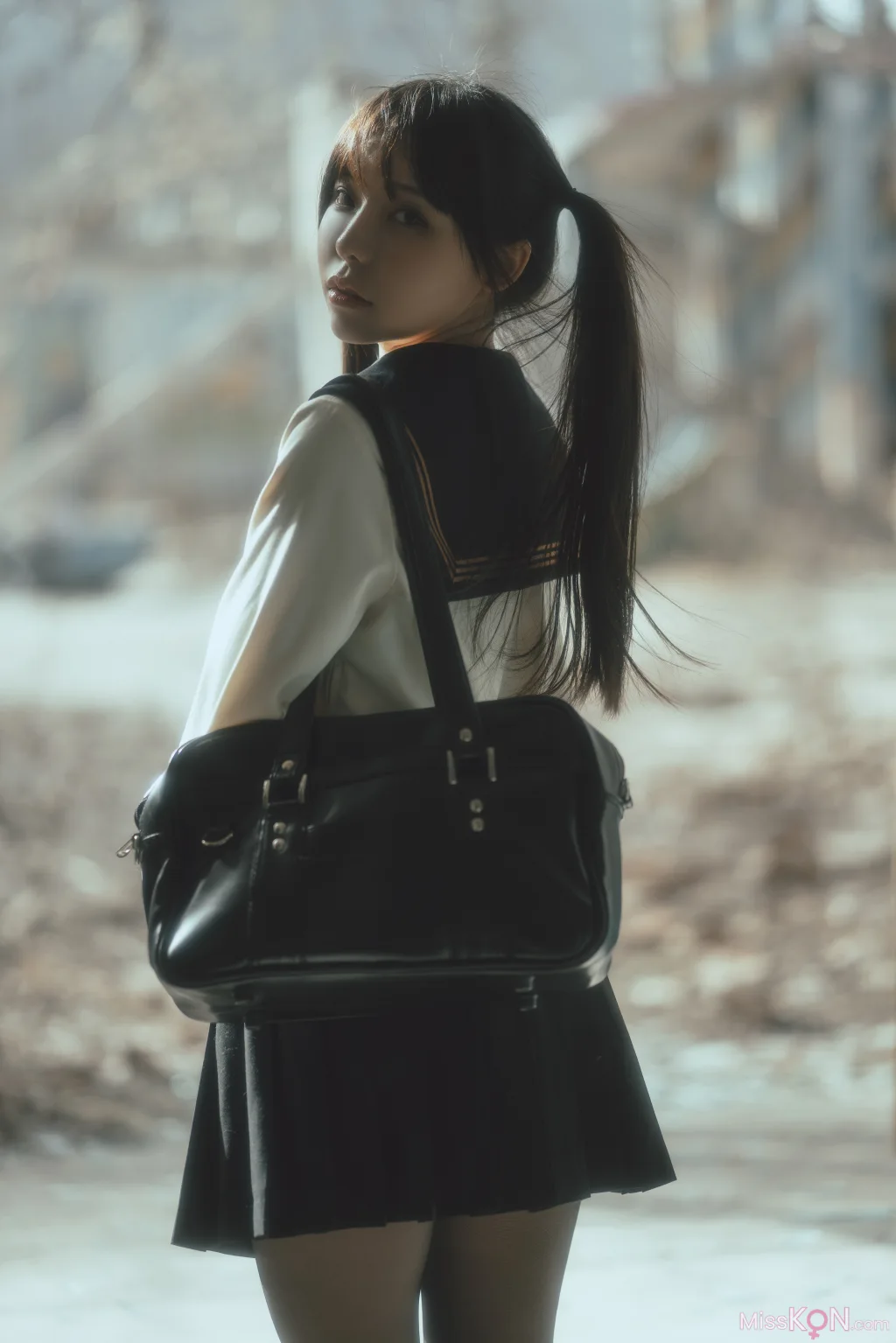 Coser@六味帝皇酱_ 废墟JK