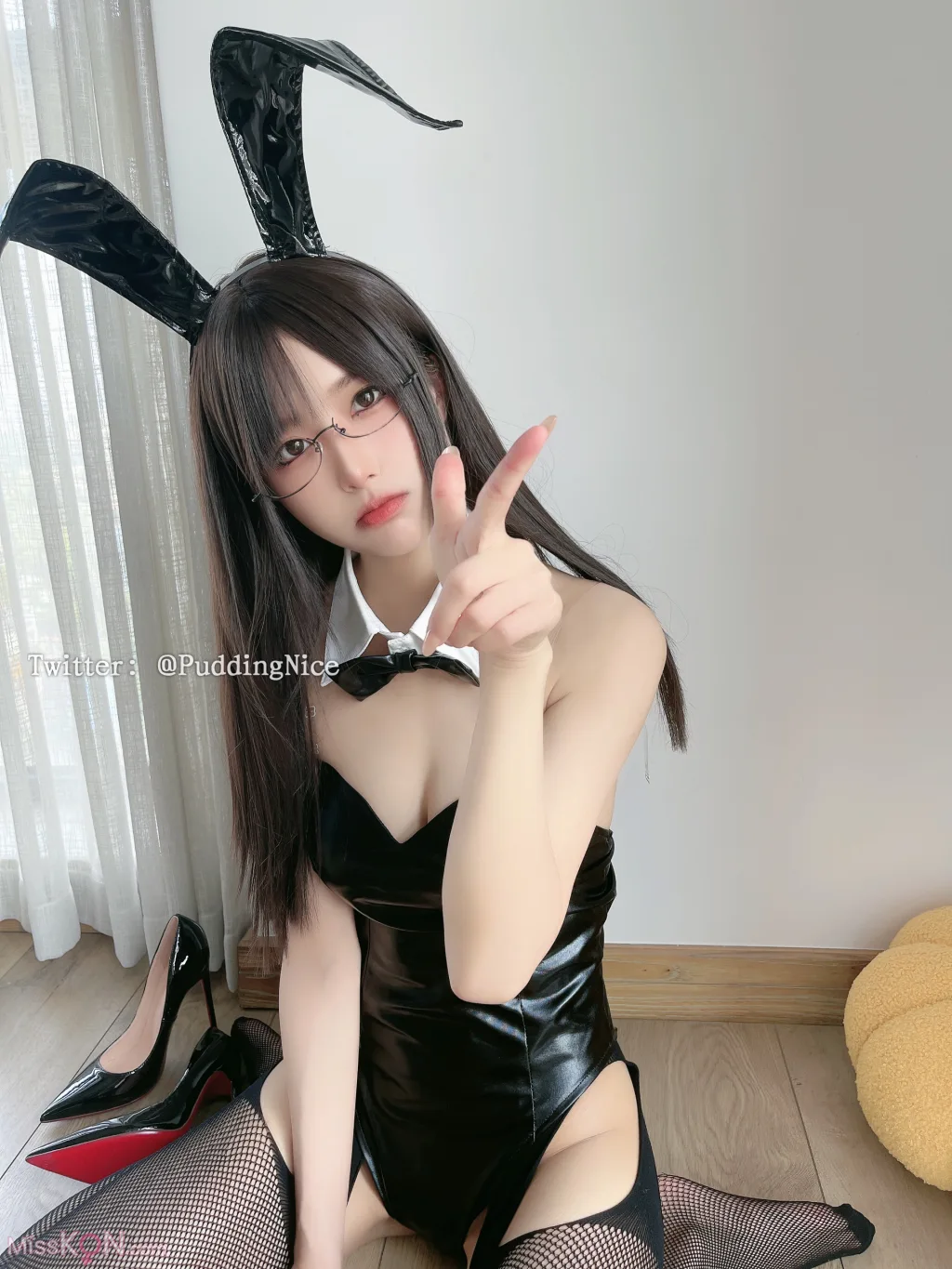 Coser@布丁大法 (Pudding Dafa)_ Cos兔兔女仆