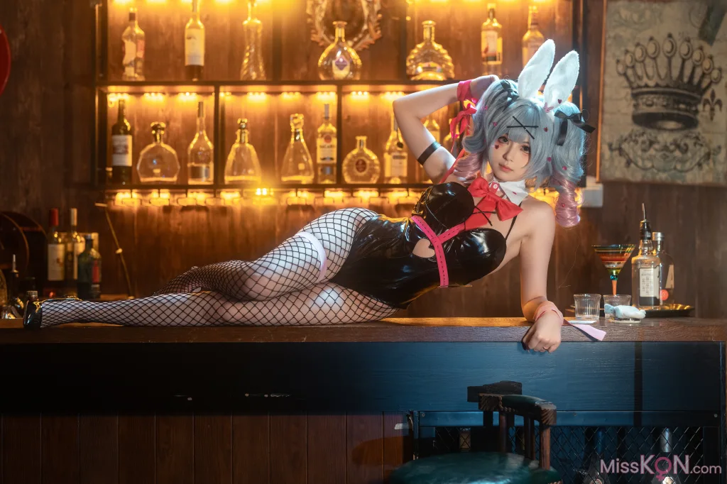 Coser@幼水铃衣_ VOCALOID 初音未来 兔子洞