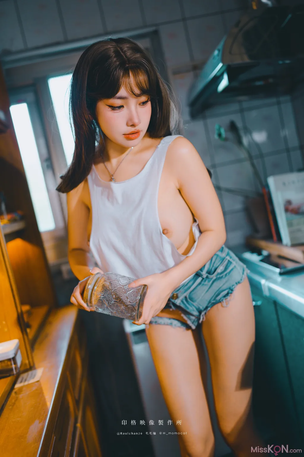 Coser@慕慕Momo_ 新婚後不斷誘惑我的妻子