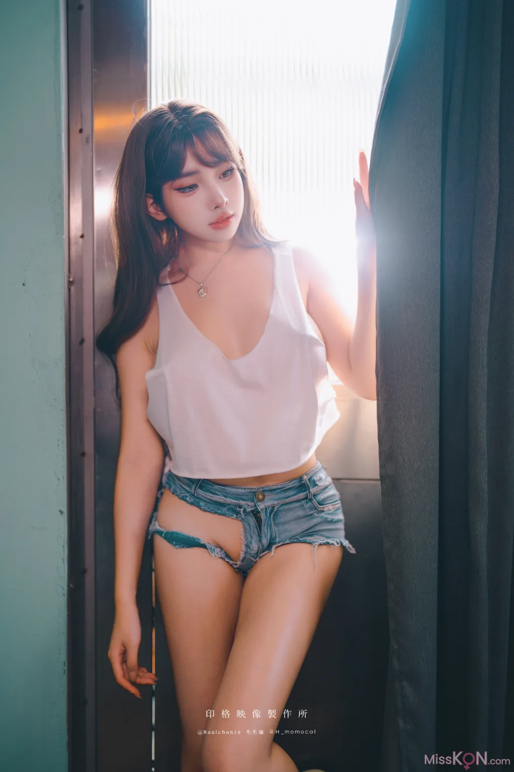 Coser@慕慕Momo_ 新婚後不斷誘惑我的妻子