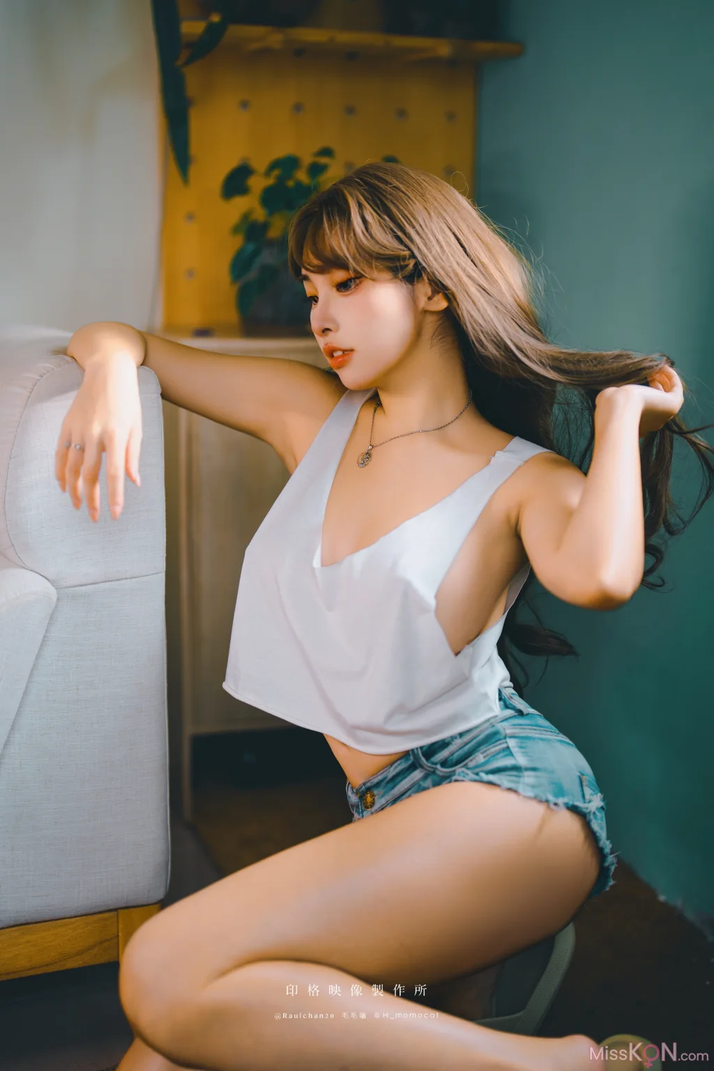 Coser@慕慕Momo_ 新婚後不斷誘惑我的妻子