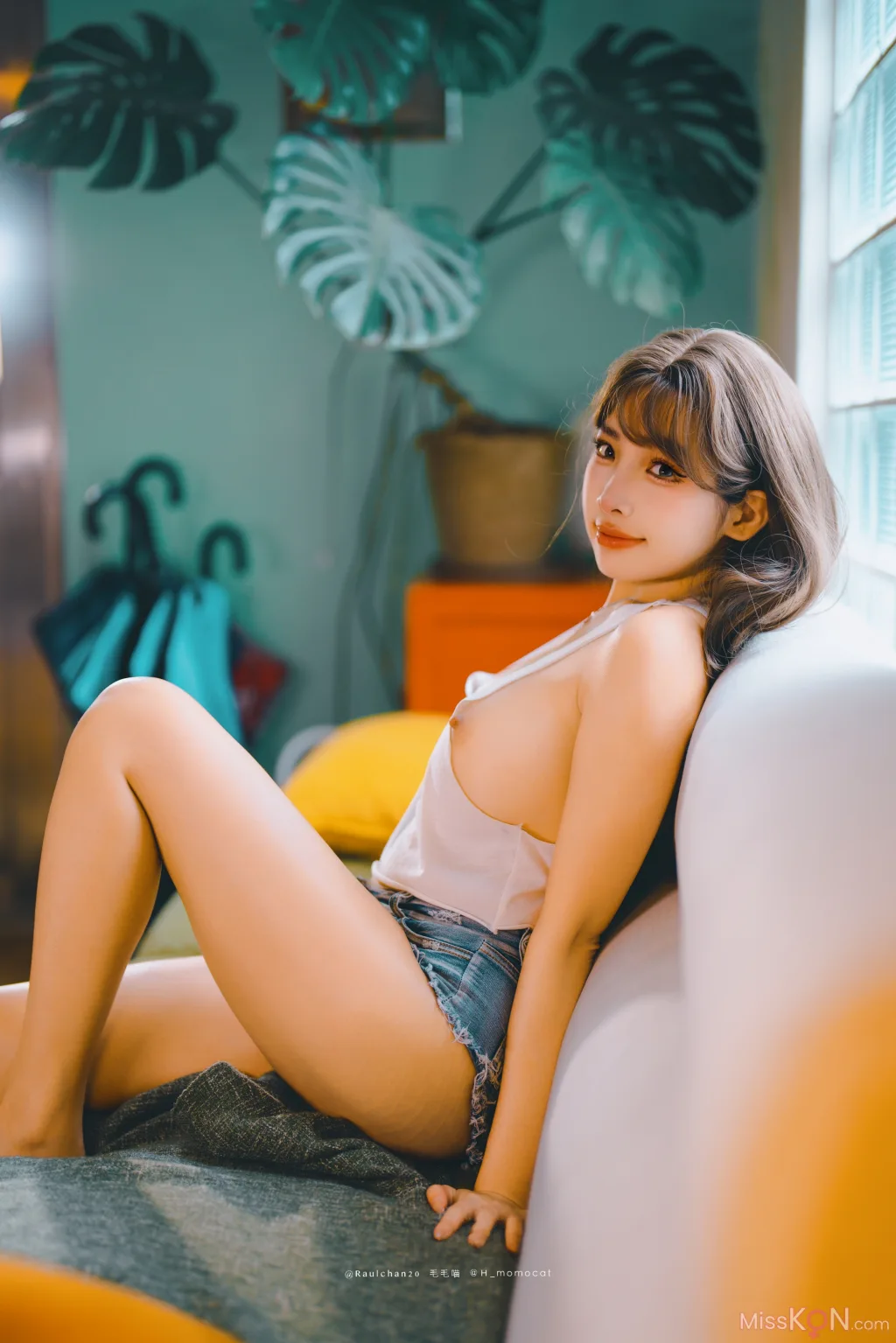 Coser@慕慕Momo_ 新婚後不斷誘惑我的妻子