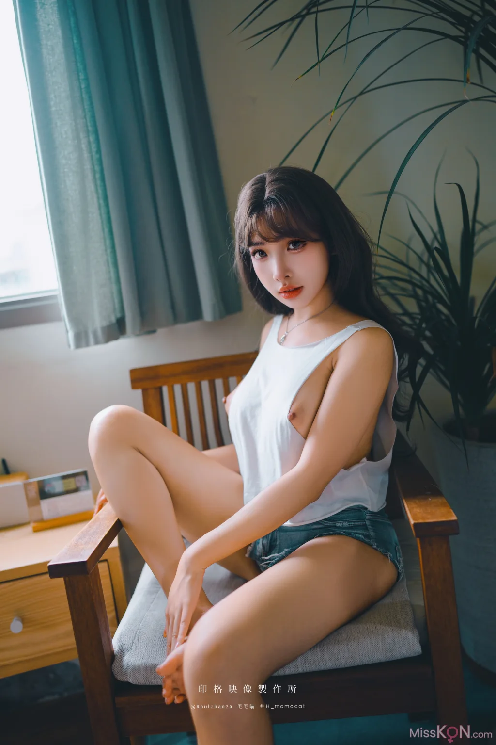 Coser@慕慕Momo_ 新婚後不斷誘惑我的妻子