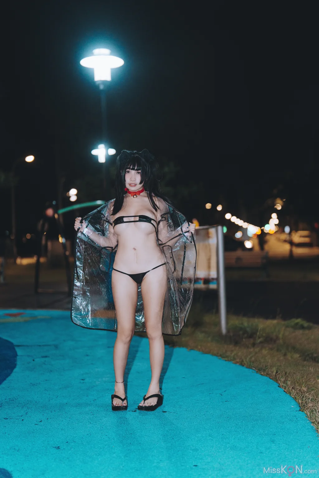 Coser@慕慕Momo_ 溜雨衣貓貓