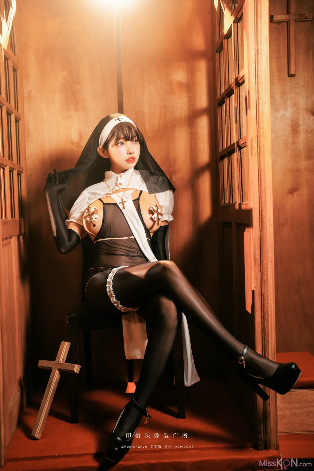 Coser@慕慕Momo_ 肉體淨化世間罪惡