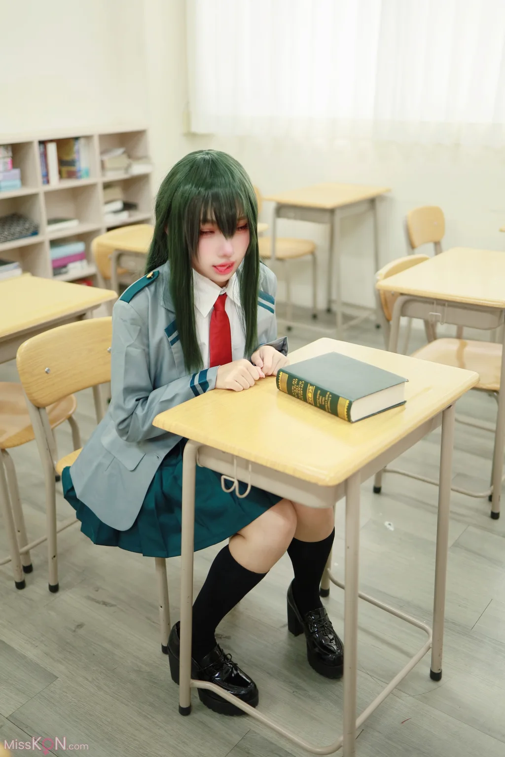 Coser@慕慕Momo_ 蛙吹梅雨 學生服 Asui Tsuyu