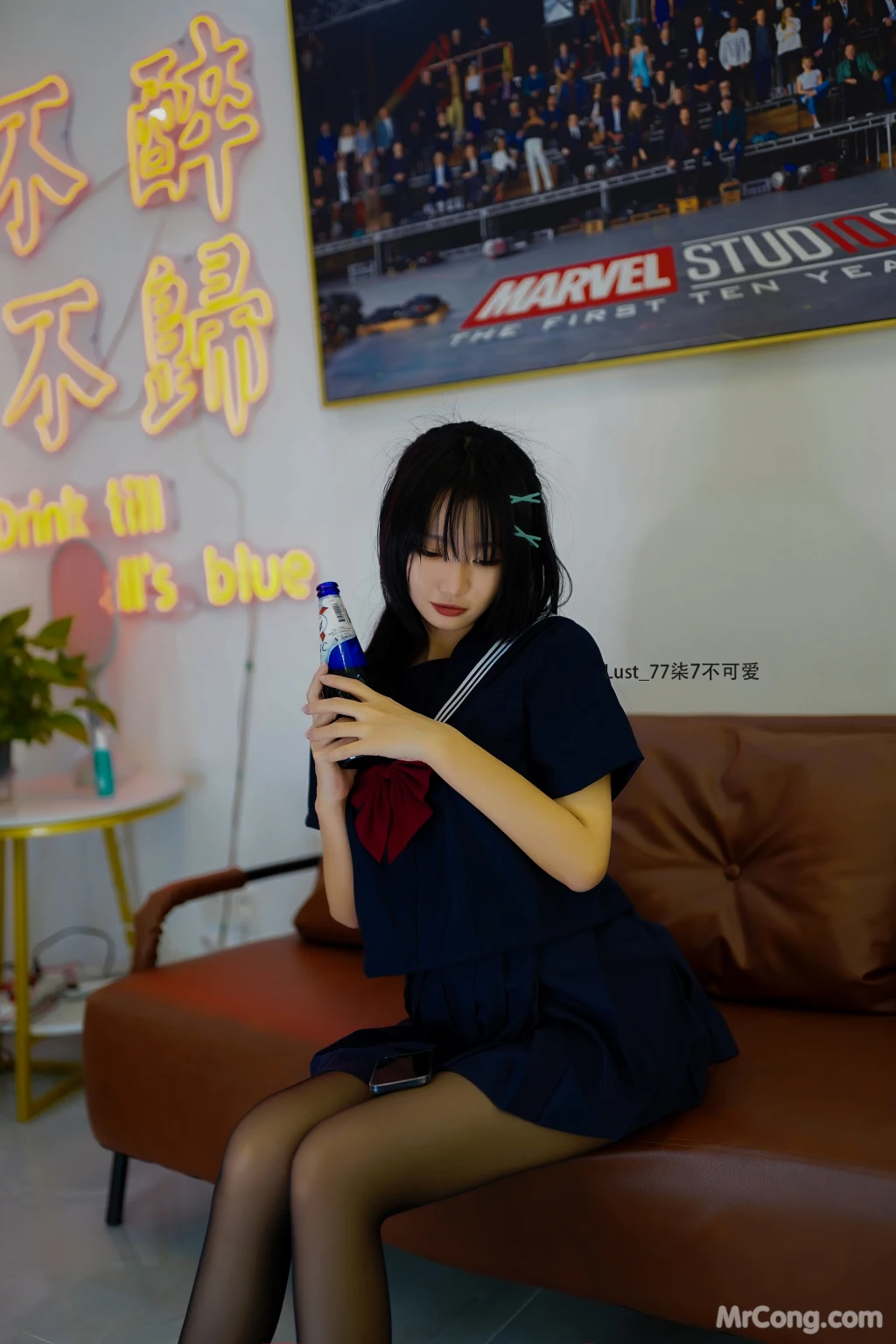 Coser@柒柒要乖哦_ 反差JK少女