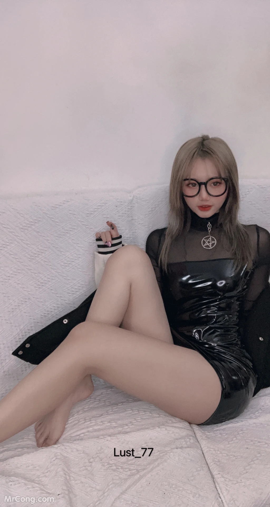 Coser@柒柒要乖哦_ 微密圈