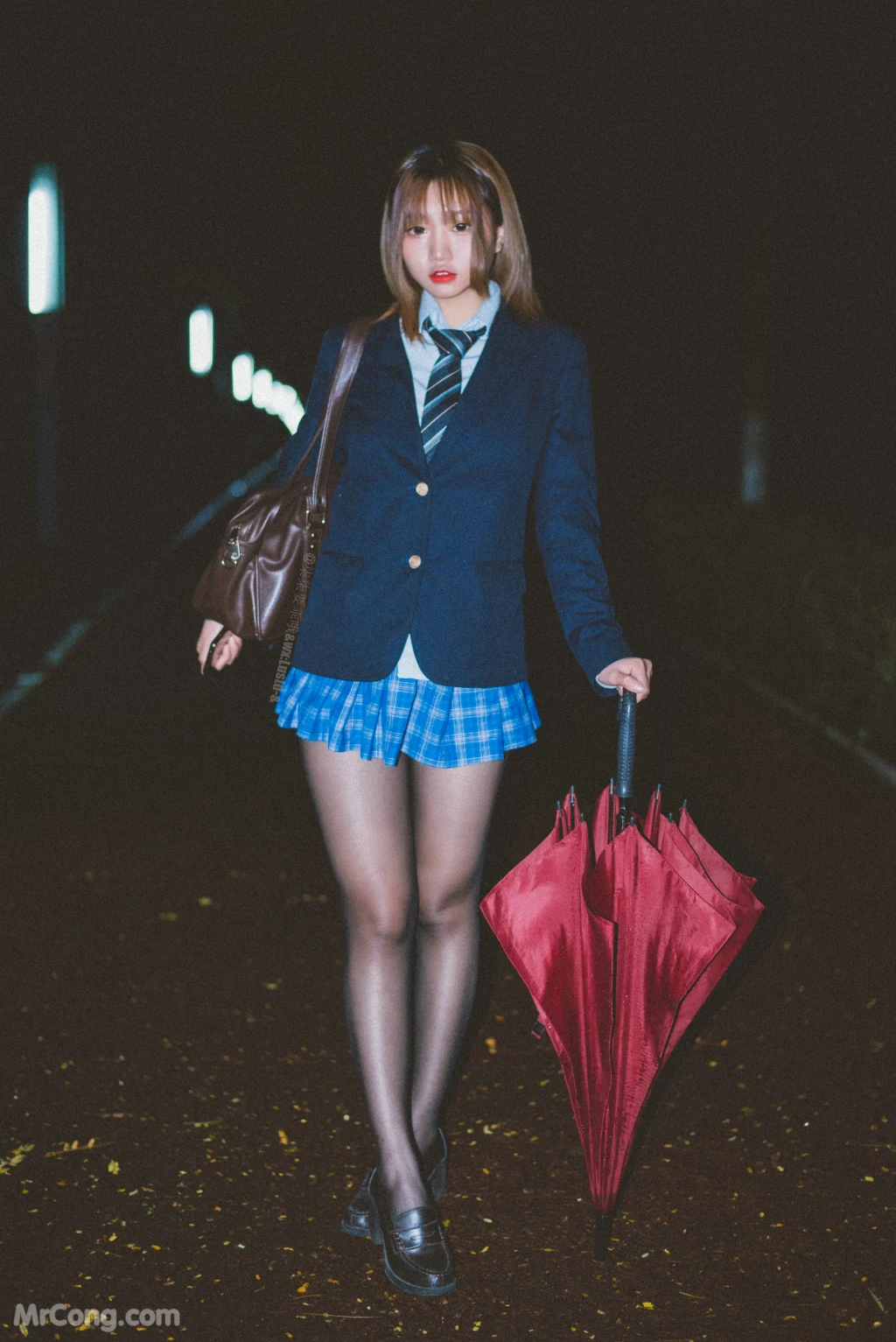 Coser@柒柒要乖哦_ 深夜公园JK