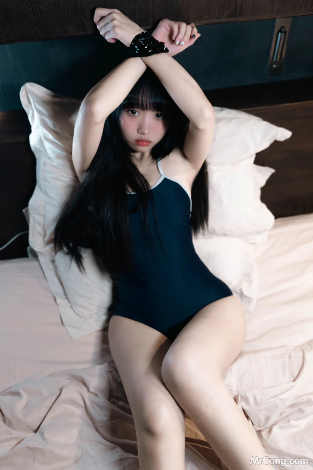 Coser@柒柒要乖哦_ 白丝死库水