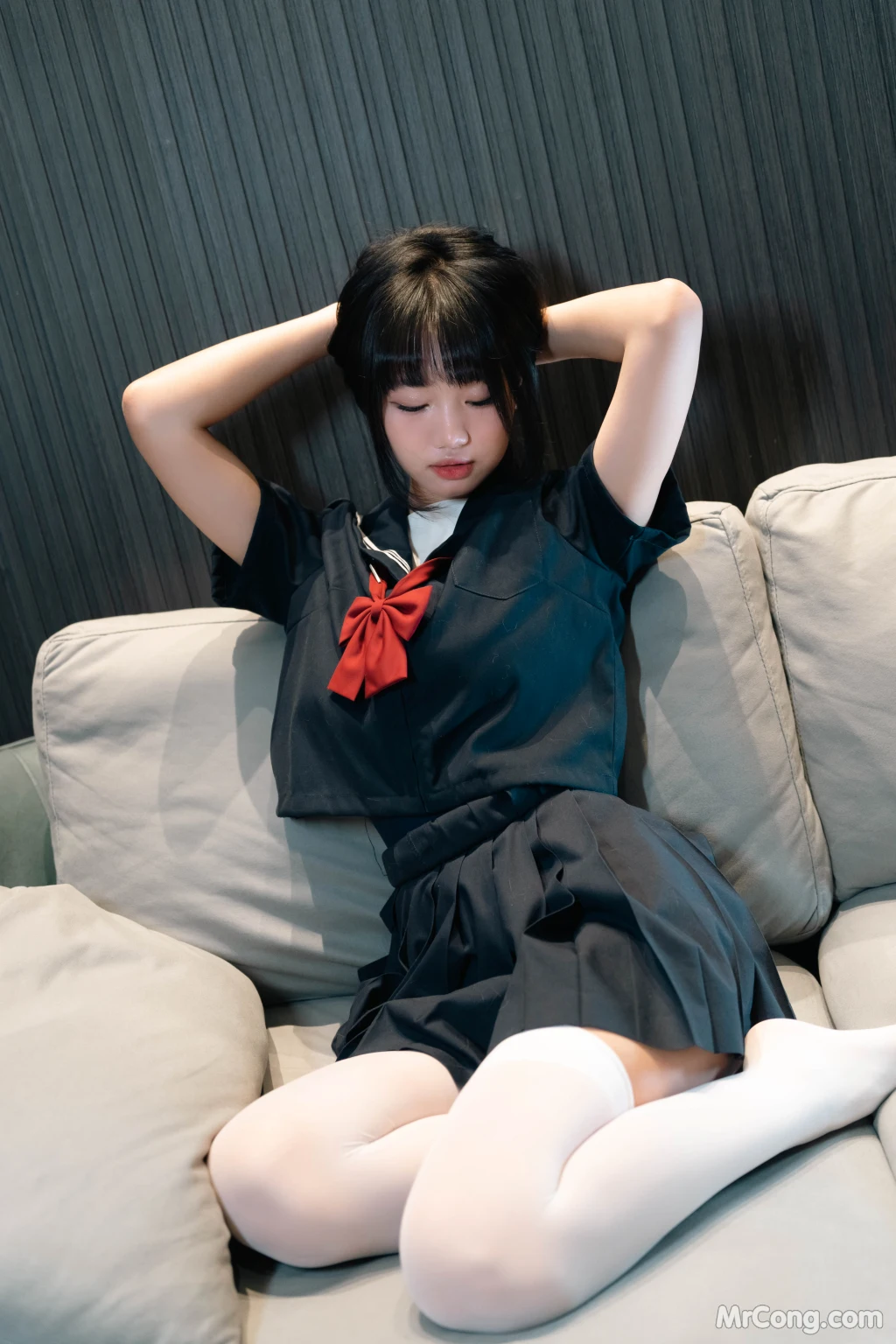 Coser@柒柒要乖哦_ 白丝死库水