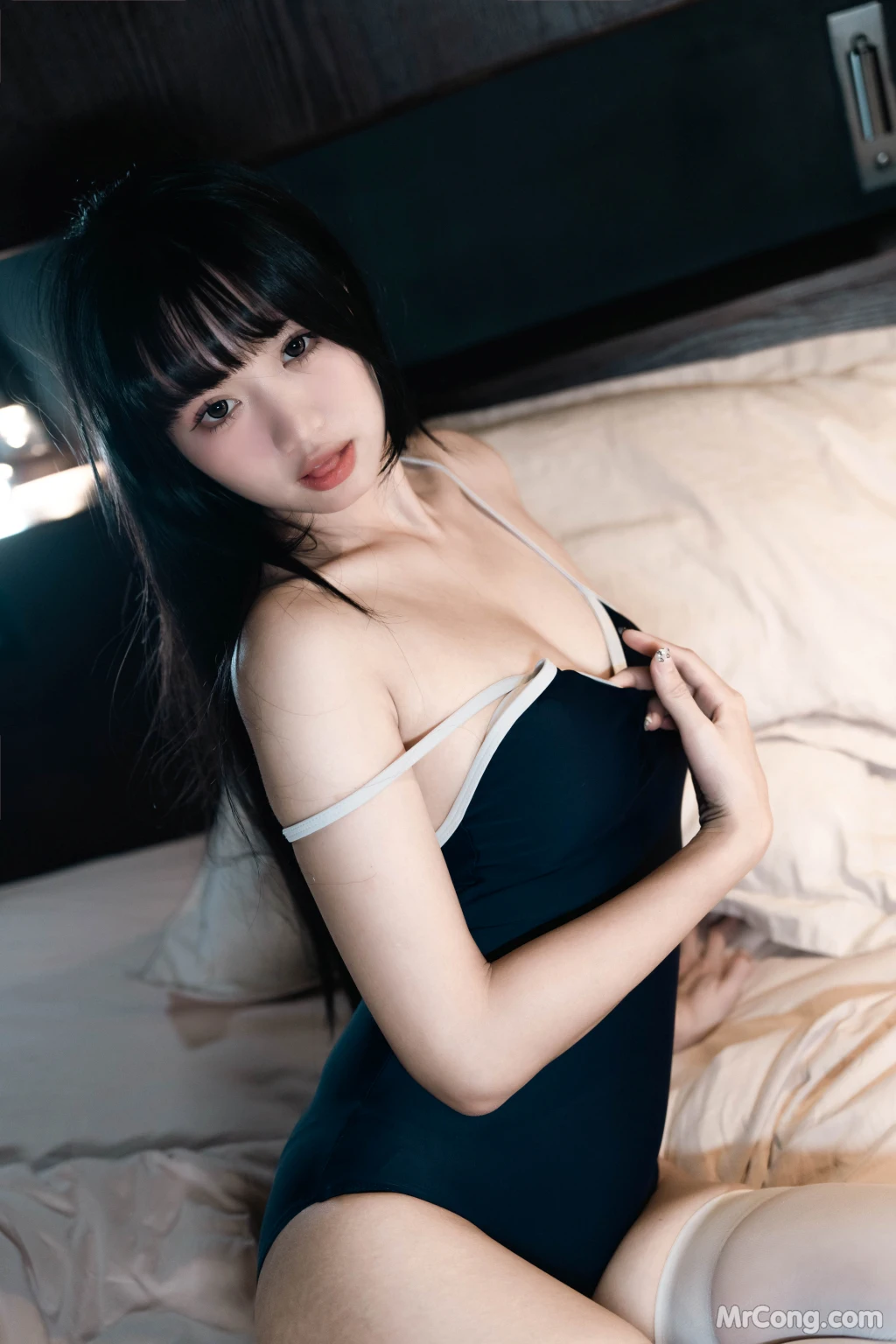 Coser@柒柒要乖哦_ 白丝死库水