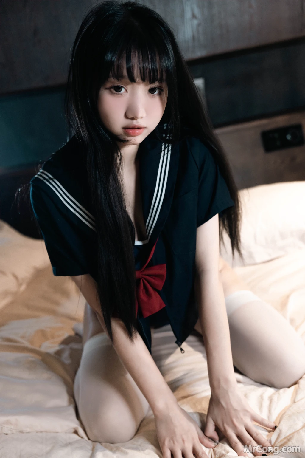 Coser@柒柒要乖哦_ 白丝死库水
