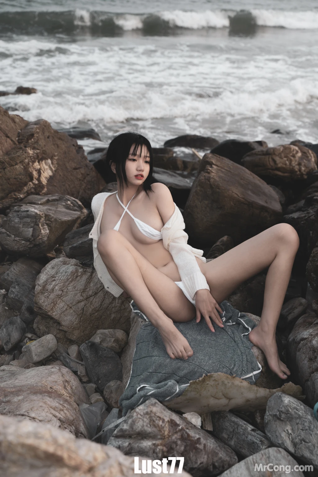 Coser@柒柒要乖哦_ 礁石海岸