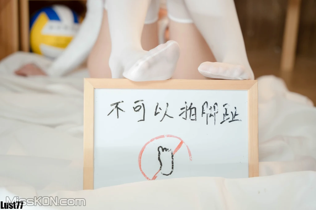 Coser@柒柒要乖哦_ 粉色泳衣