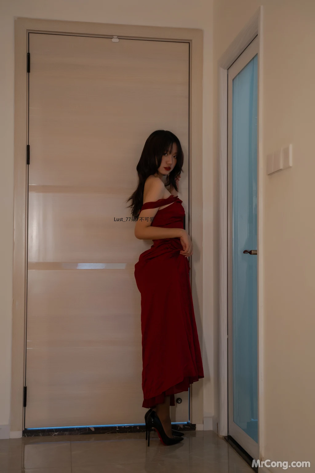 Coser@柒柒要乖哦_ 迷情姐姐