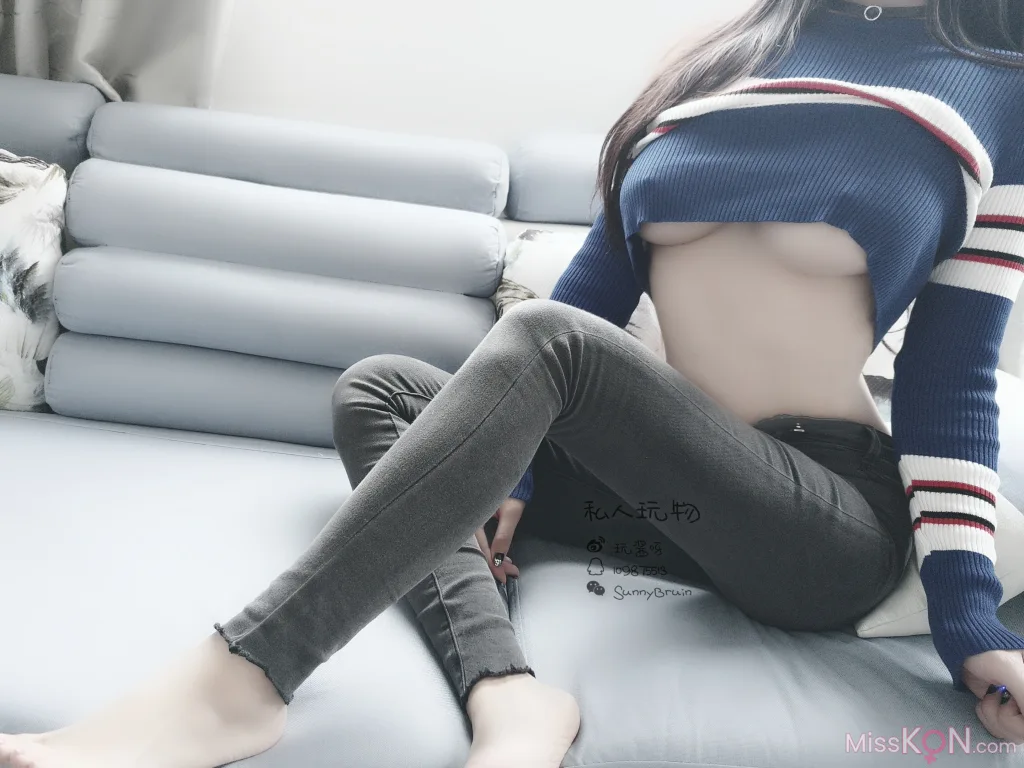 Coser@私人玩物_ 领家小姐姐的蜜桃臀 15 Coser@私人玩物_ 领家小姐姐的蜜桃臀