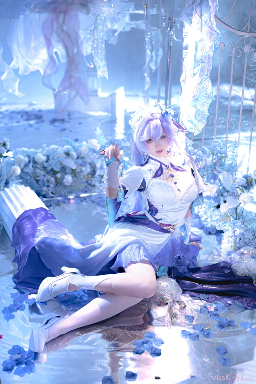 Coser@走路摇zly_ 鸣潮 坎特蕾拉 14 Coser@走路摇zly_ 鸣潮 坎特蕾拉