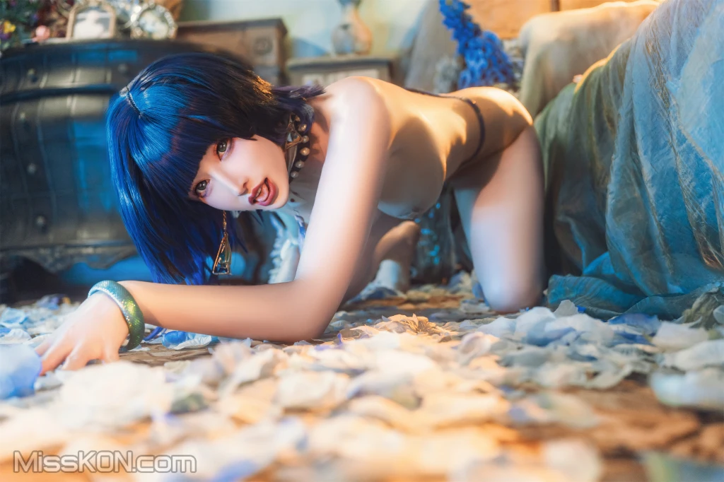 Coser@鹿八岁_ 原神 夜兰