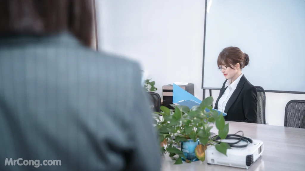 Coser@鹿八岁_ 女上司和女下属