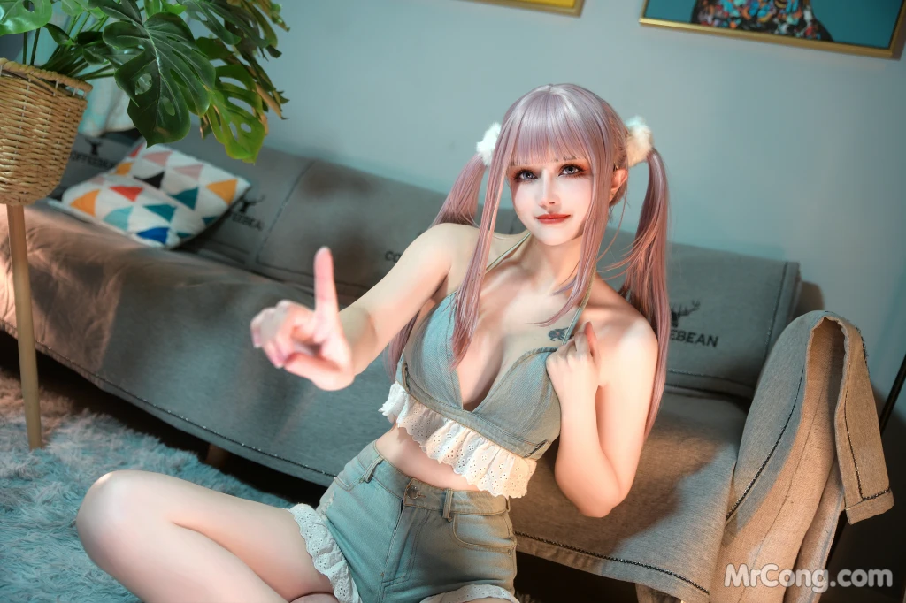 Coser@鹿八岁_ 宅家日记